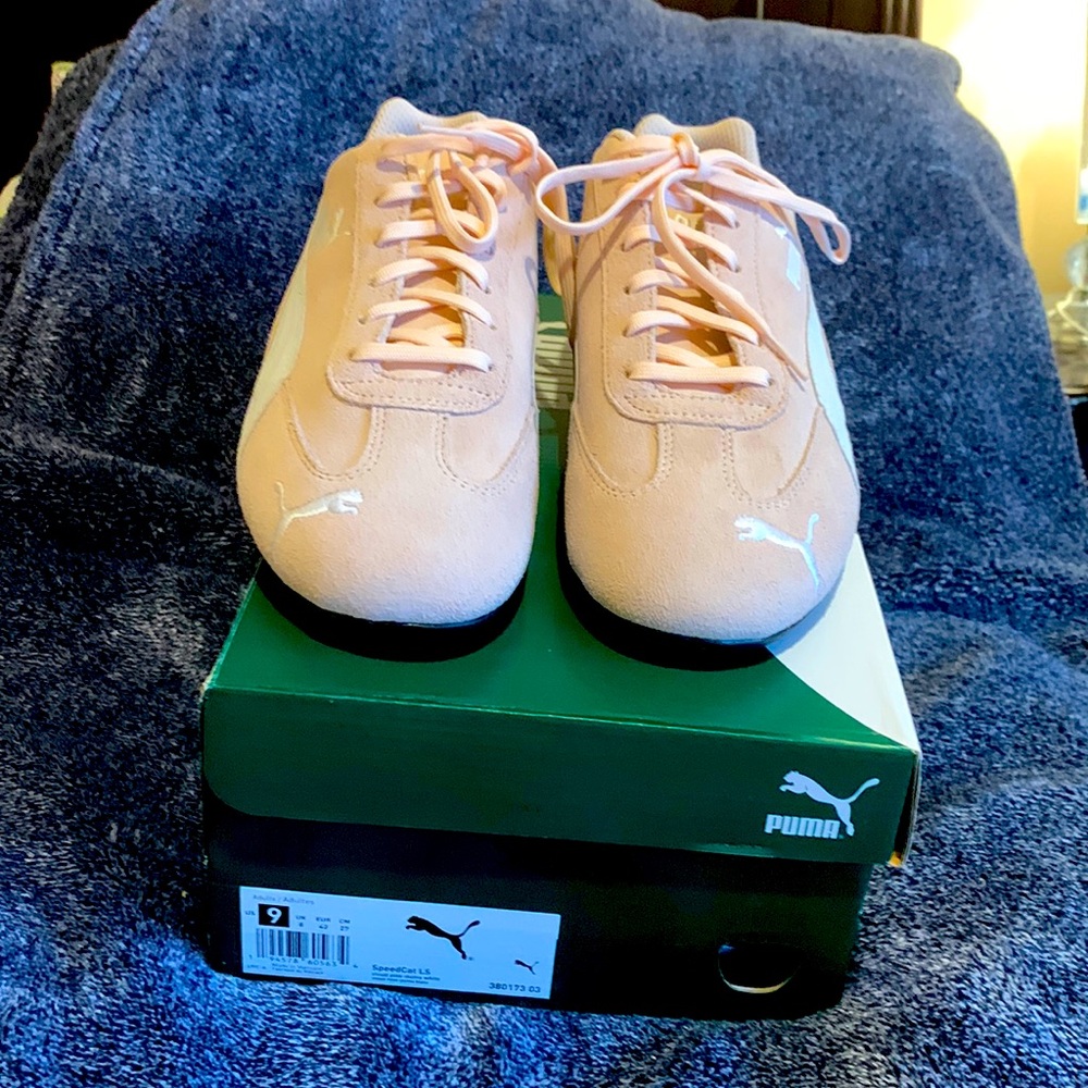 Brand New Puma sneakers